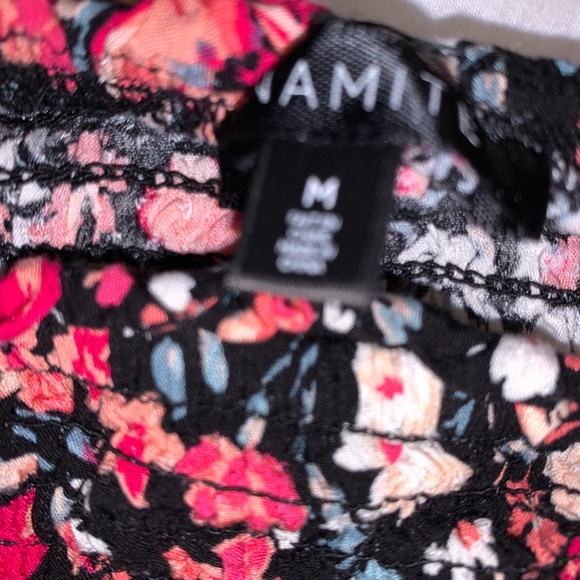 Floral top - Picture 2 of 2